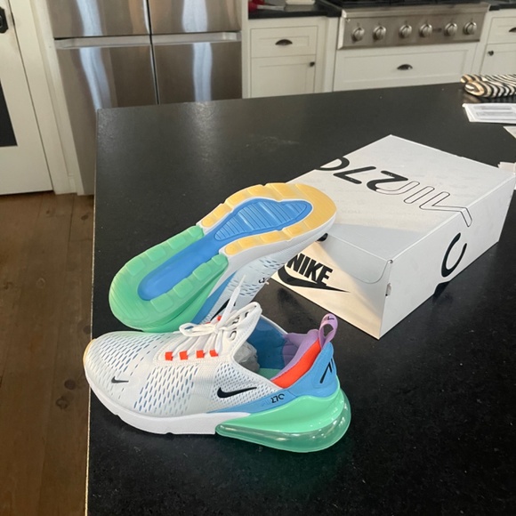 Air Max 270